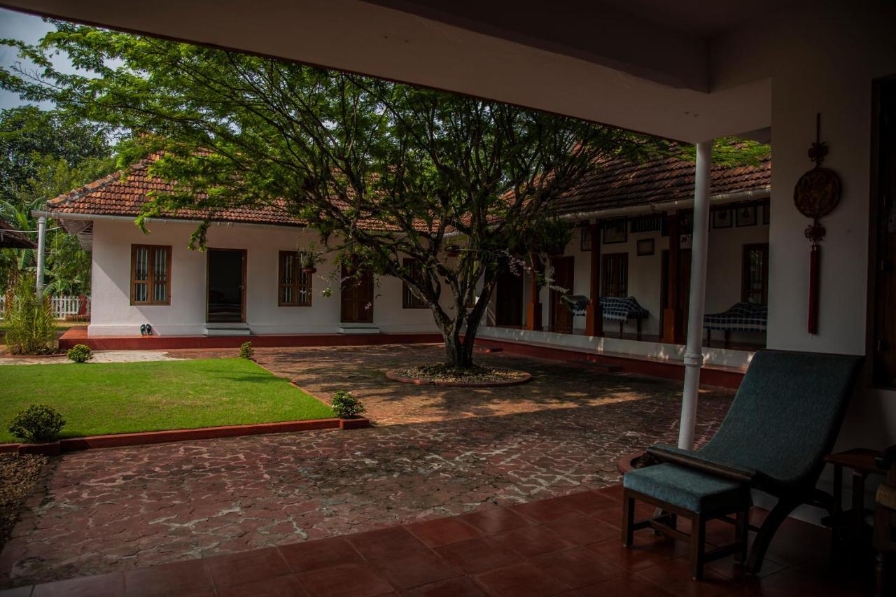 Akkara Homestay & Ayurveda Kottayam Esterno foto